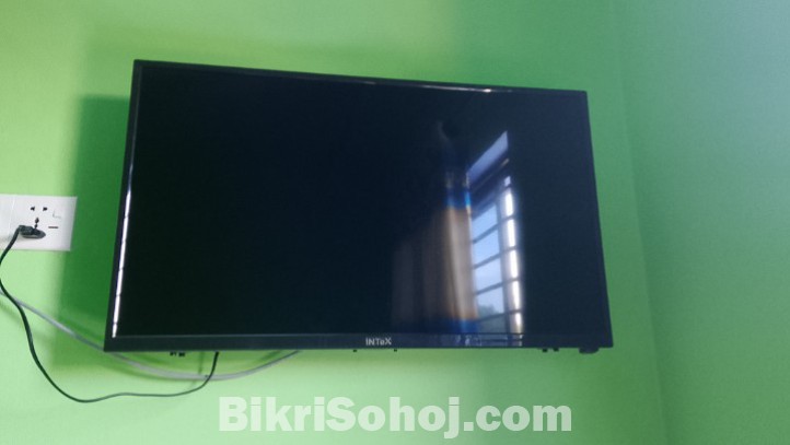 INTEX TV